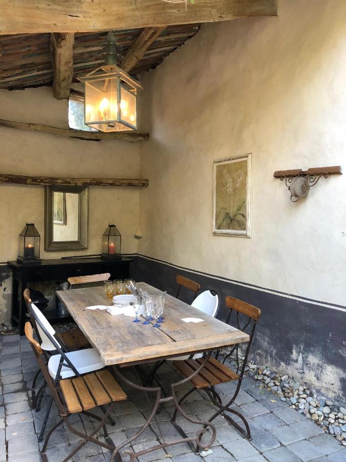 La Maison Blanche Uzes La Bastide-dʼEngras Dış mekan fotoğraf